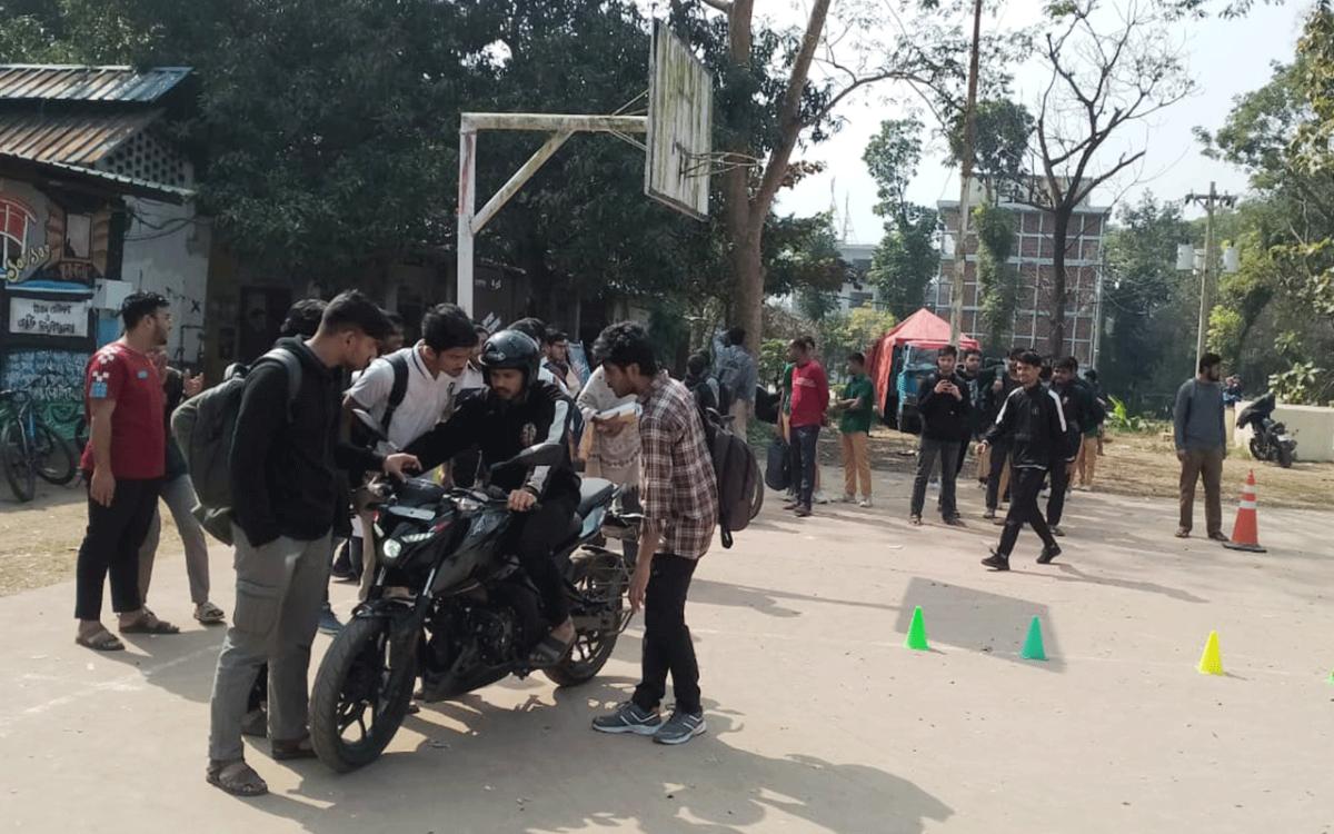 Pulsar N160 College Activation